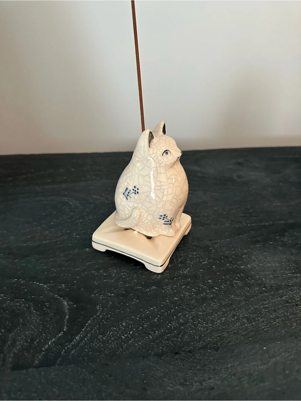 Ceramic White Cat Incense Holder - Decorative Pet Figurine